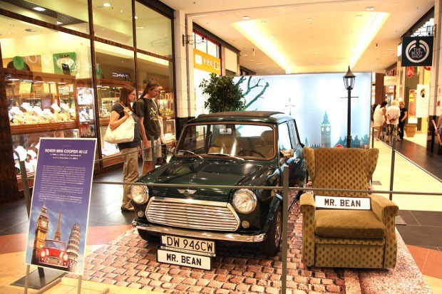 Samochód "Mini Moris" zawdzięcza swoją sławę brytyjskiemu serialowi o przygodach Jasia Fasoli (Mr. Bean)