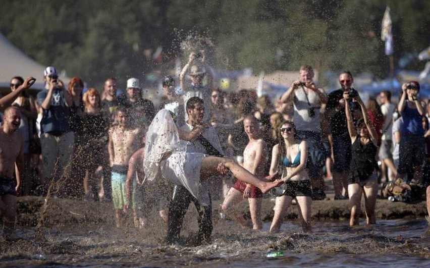 Woodstock 2015 - zabawa w błocie