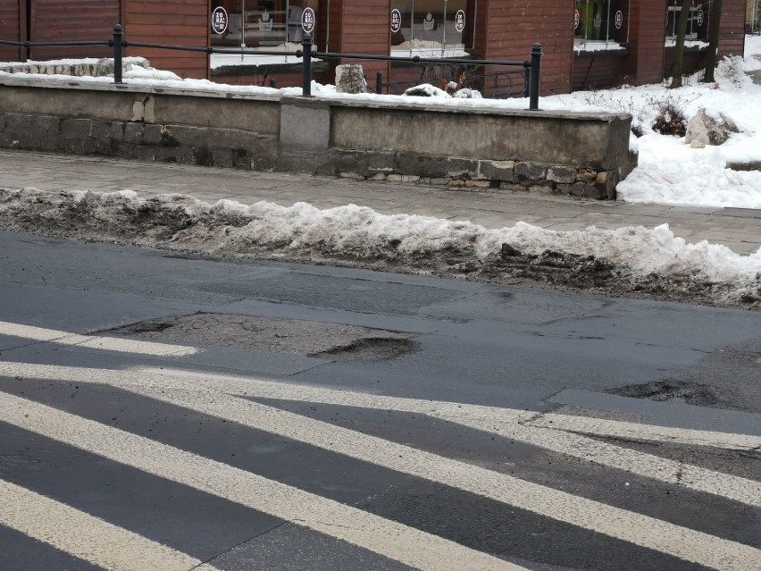 Ul. Sobieskiego w Tarnowskich Górach (zima 2019)