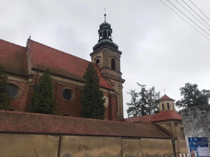 Klasztor Franciszkanów 
Parafia św. Józefa 
ul. Klasztorna...