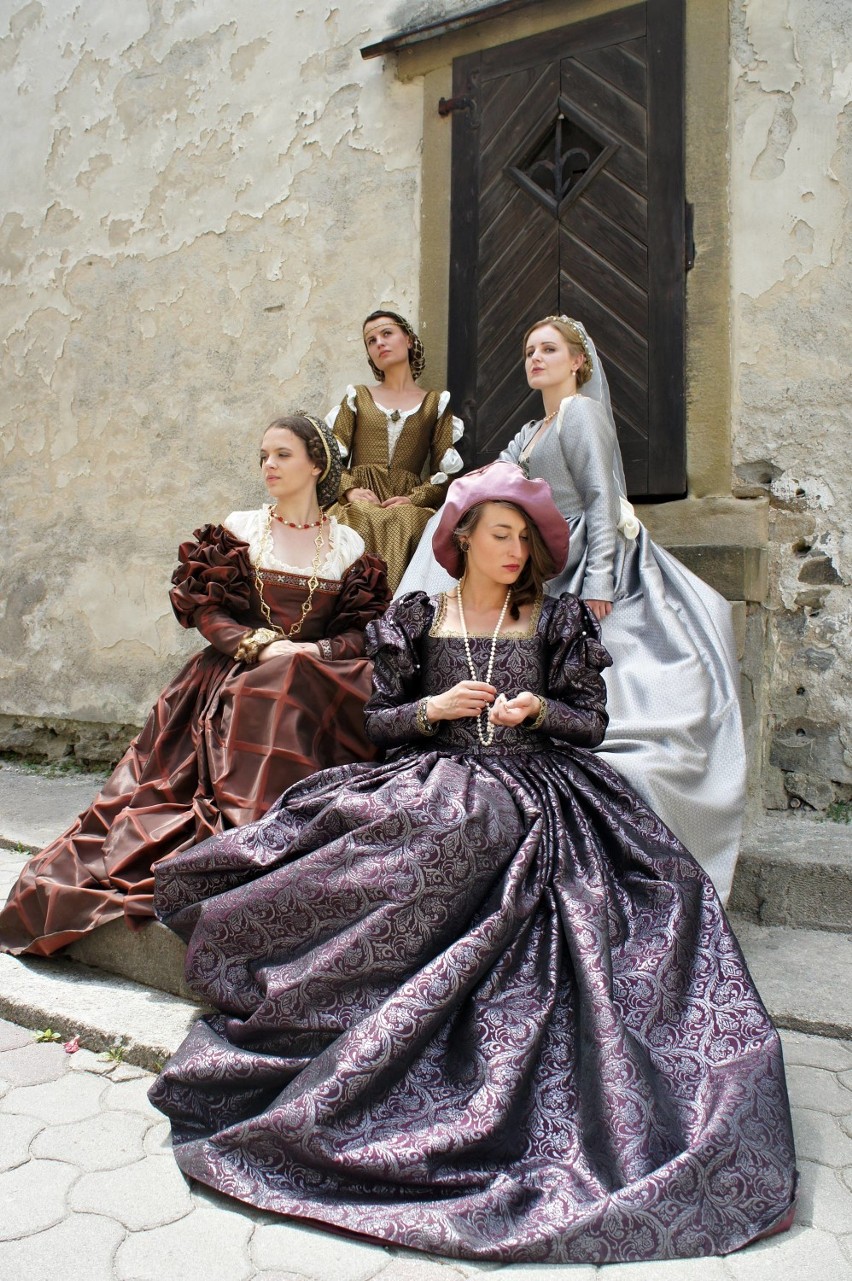 Suknie z epoki renesansu, fot. Józef Więcławek