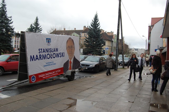 Bezkarne blokowanie parkingów wykorzystał m.in. kandydat na burmistrza Bytowa