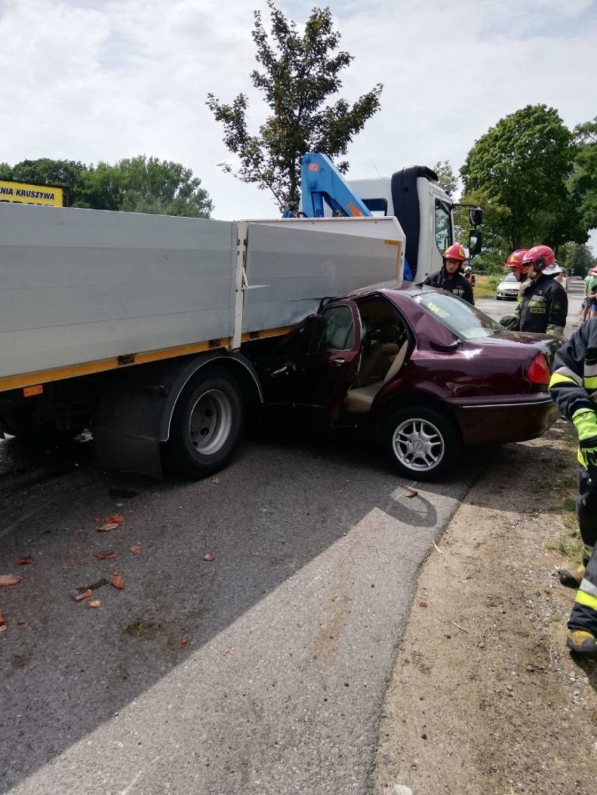 Podsumowanie pierwszego miesiąca wakacji na drogach. W województwie łódzkim 24 ofiary śmiertelne