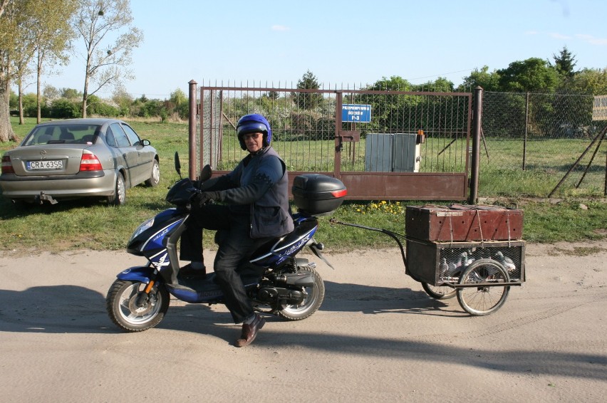 Przygotowania przed lotem gołębi na trasie Drezdenko - Radziejów [zdjęcia]