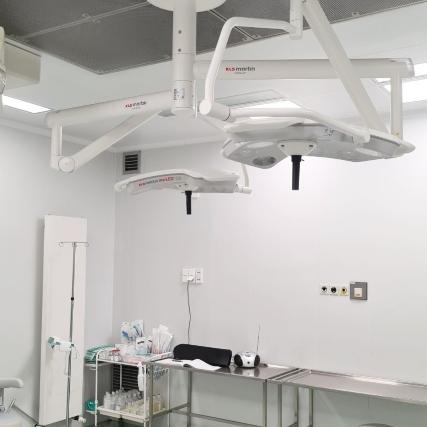 Wojewódzkiego Centrum Szpitalnego Kotliny Jeleniogórskiej zyskał nowe, specjalistyczne oświetlenie!
