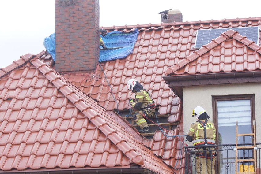 Wichura w Kaliszu u powiecie kaliskim. Straż pożarna...