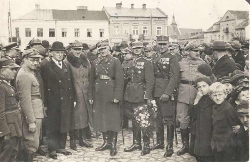 19 października 1935 roku w Sieradzu. Tego dnia przybyli...