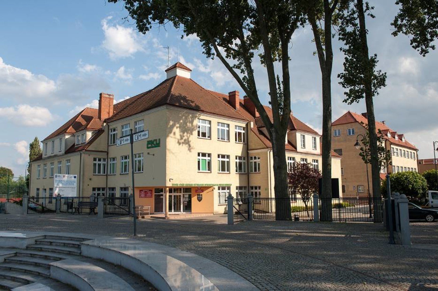 ZS CKU Konin. Będzie zjazd i bal absolwentów - NaszeMiasto.pl