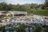 Kraków. Hotel grozy w Nowej Hucie zmienił się w składowisko opon. Koszmarna wizytówka dzielnicy 20.07.22