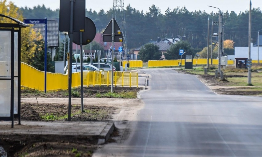 Barierki przy ul. Osiedle w Cielu powstały zgodnie z...