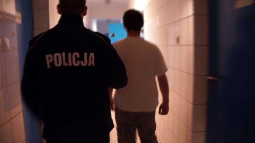 Policjanci z Dąbrowy Górniczej zatrzymali 37-letniego...