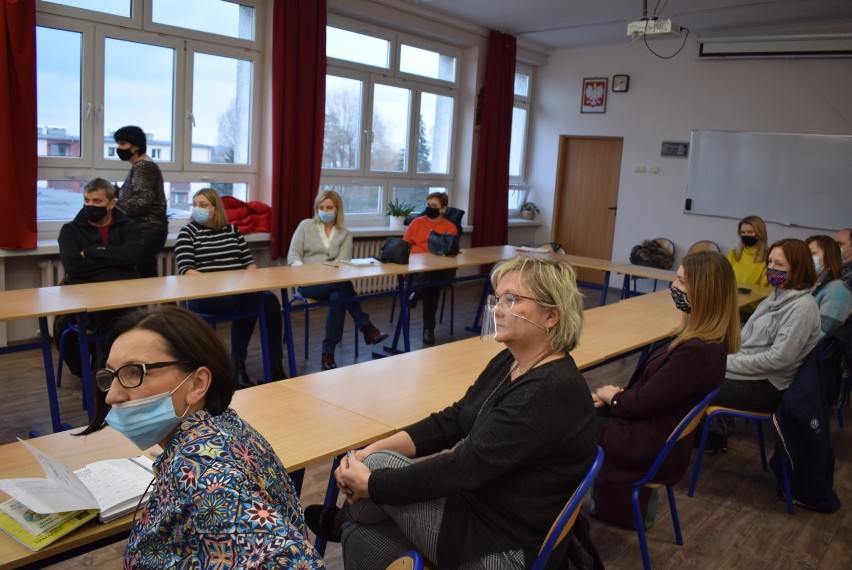 Powiat Gniezno. ZSP w Witkowie nie zostanie zamknięty. Pieniądze dołoży gmina