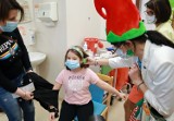 Szczepienia dzieci 5-11 lat przeciw koronawirusowi idą wolno. Zaszczepiło się 3 proc. dzieci z Łódzkiego. Pomoże kampania lub animacje?