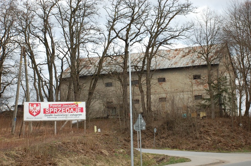 Park w Trzcinicy zostanie uporządkowany i otwarty dla...