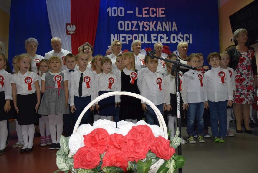100 lat niepodległości: Przedszkole nr 2 w Skierniewicach [ZDJĘCIA+FILM]