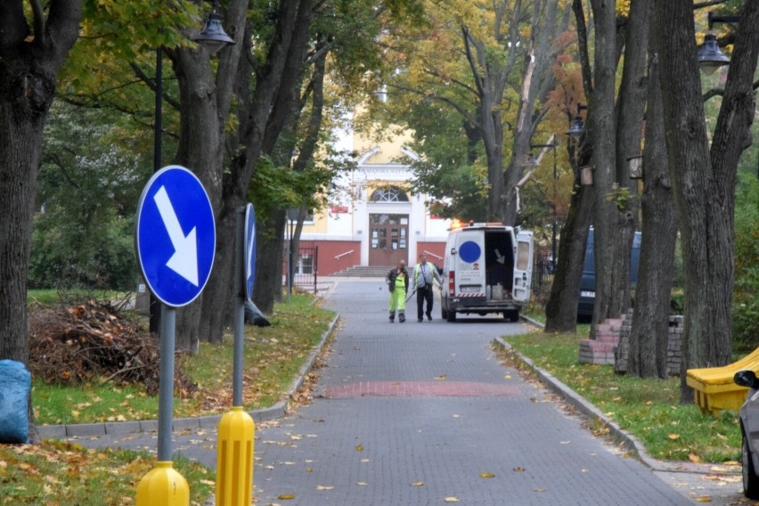 Mieszkańcy urokliwej uliczki w Kielcach doczekali się progu zwalniającego   