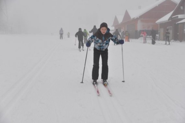 Jakuszyce pogoda: Śnieżyca w górach, poprawiają się warunki narciarskie
