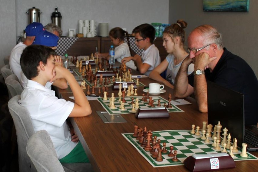 Hiszpańscy szachiści z wizytą w Zbąszyniu