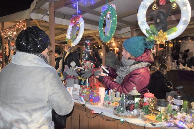 Bożonarodzeniowy jarmark w Szubinie to już tradycja. Na tegoroczny organizatorzy zapraszają 4 grudnia na rynek