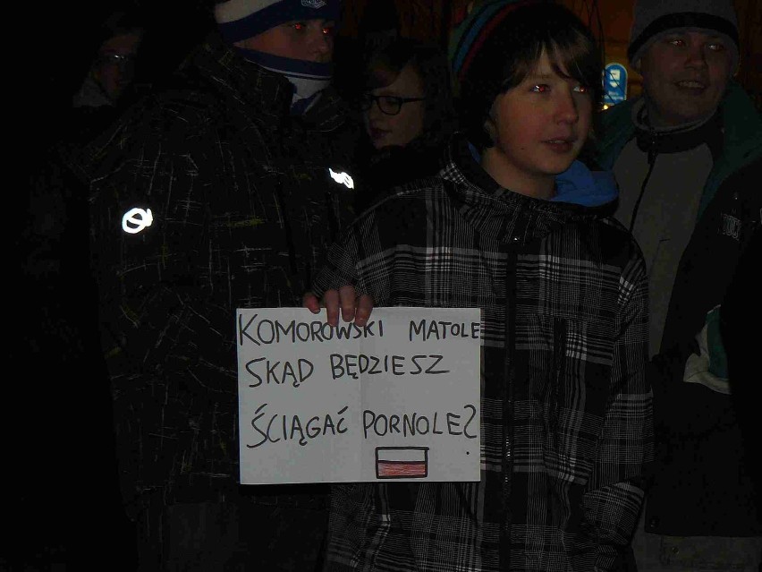 Krotoszyn - Młodzi demonstrowali na Rynku przeciw A.C.T.A.