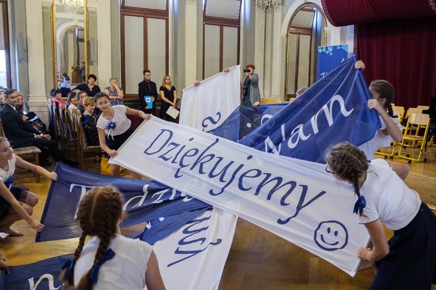 Tarnów. Dzień Edukacji Narodowej[ZDJĘCIA]                                