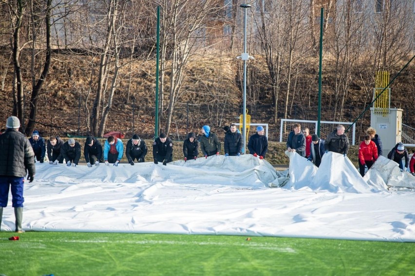 24-02-2022 bialystok elewatorska balon jagiellonia...