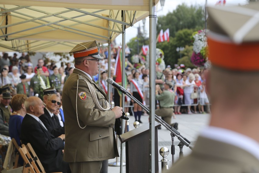 Świętowali żołnierze i mieszkańcy. Święto Wojska Polskiego 2017 w Białymstoku [FOTO, VIDEO]