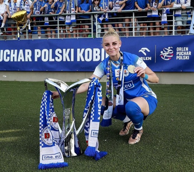 Drzewiczanka z Pucharem Polski w piłce nożnej kobiet wywalczonym wspólnie z TME SMS Łódź