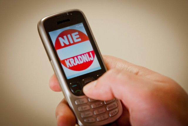 Za kradzież telefonu komórkowego, 39-letniemu wałbrzyszaninowi grozi do 5 lat więzienia (zdjęcie ilustracyjne)