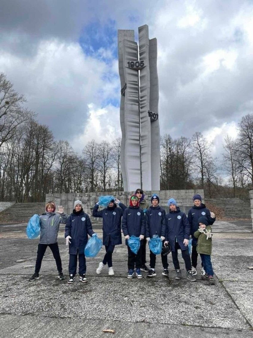 Obywatele Ukrainy dziękują łodzianom! Zorganizowali akcję sprzątania w Parku na Zdrowiu