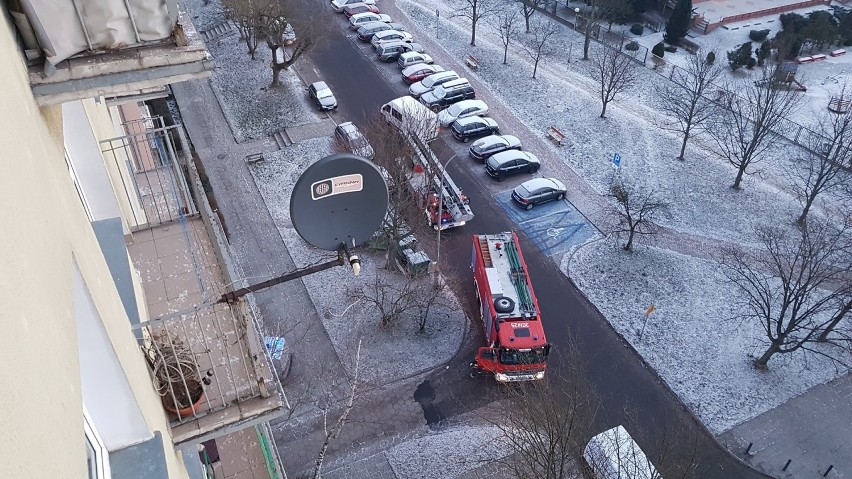 O pożarze w bloku przy ul. Sportowej 5 w Gorzowie...