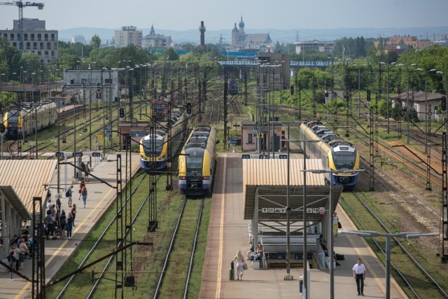 Kolej może pomóc w rozwiązaniu problemów komunikacyjnych Krakowa