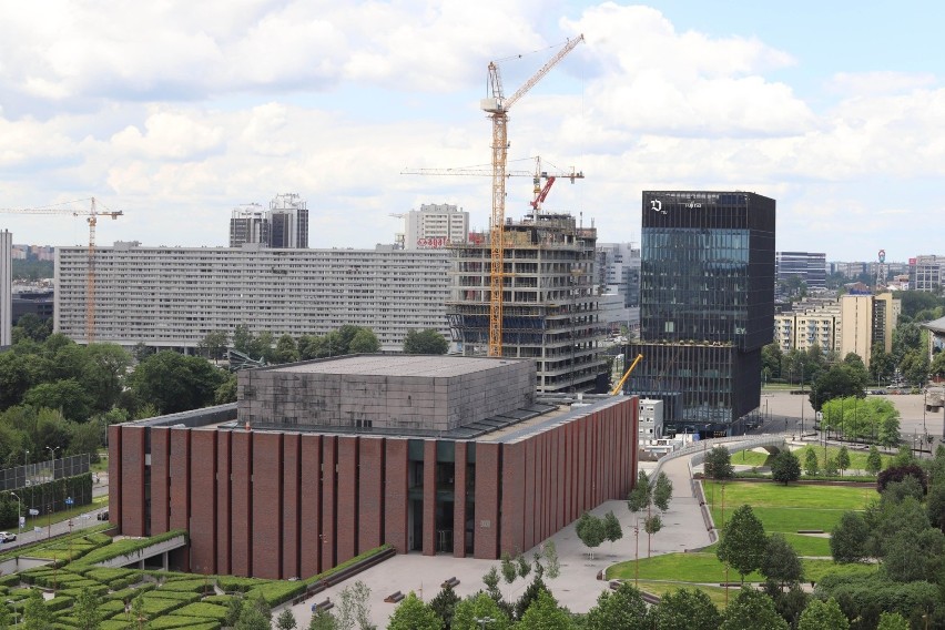 Widok na Katowice z wieży widokowej Muzeum Śląskiego w...