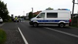 Wypadek na ul. Brzeźnickiej w Radomsku. Dwójka nastolatków potrącona na przejściu dla pieszych