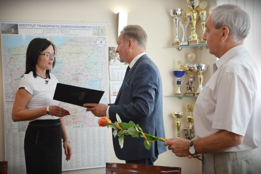 Radomsko: Starosta wręczył akty nadania stopnia awansu zawodowego