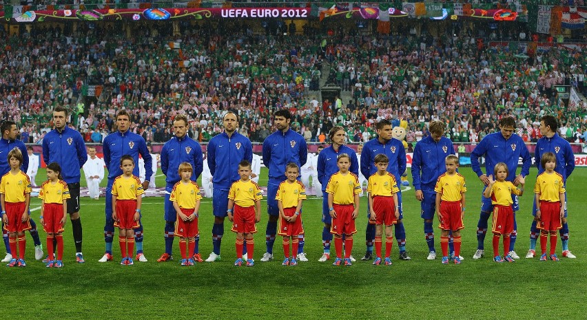 Dwaj mali kaliszanie w dziecięcej eskorcie na Euro 2012. Wyprowadzali Chorwatów na mecz z Irlandią
