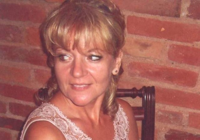 Bożena Marczykowska - lat 49 zam. Bytom Odrzański. 20 października 2013 roku wyszła z domu i do chwili obecnej nie nawiązał kontaktu z rodziną.