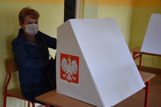 Głosowanie w SP Barwice