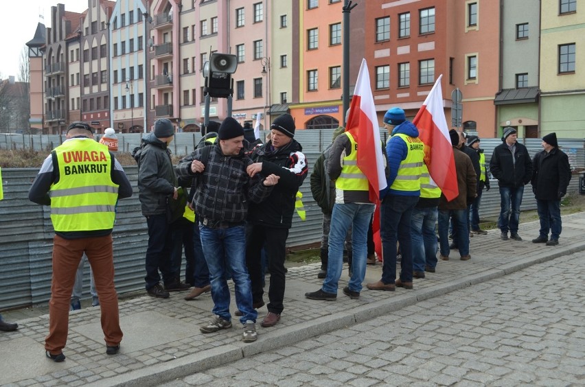 Rolniczy protest bez zgody miasta i policji 