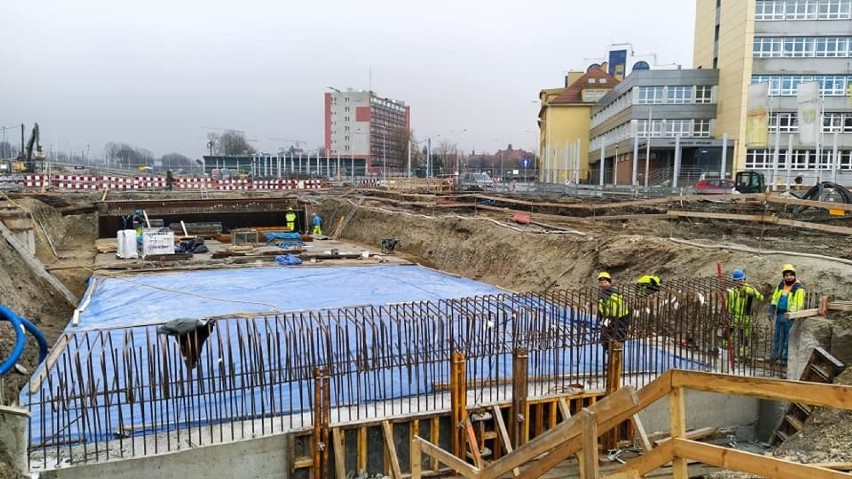 Centrum przesiadkowe Opole Wschodnie. Powstaje drugi segment...