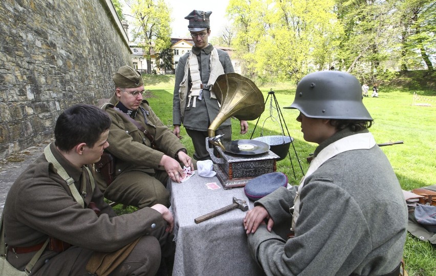 Moc historycznych atrakcji na Podkarpackim Festiwalu Patriotycznym im. mjr. Adama Kowalskiego w Rzeszowie [ZDJĘCIA]