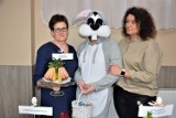 "Festiwal Baby Wielkanocnej" w Nądni. Baby zdobione lukrem i o różnych smakach i kształtach