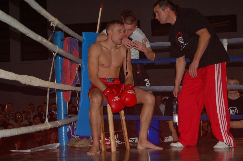 Mecz kickboxerski Polska - Litwa w Szczecinku. Arena Pająk Fight Night [zdjęcia]