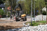Szczawno-Zdrój: Plac Wolności-nowe chodniki, więcej przestrzeni (ZDJĘCIA)