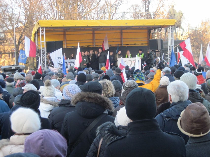 Manifestacja KOD w Lublinie