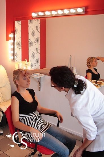 Centrum Stylu - gwarancja stylowej fryzury i makijażu