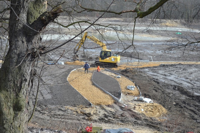 Na Promenadzie w Mysłowicach trwają intensywne prace...