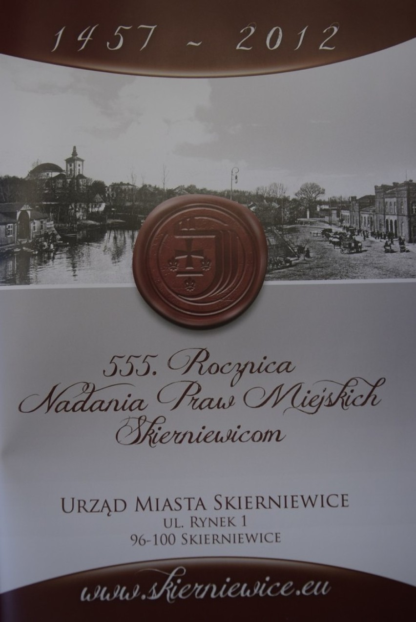 Historia Skierniewic na podstawie albumu "Ukłony z...