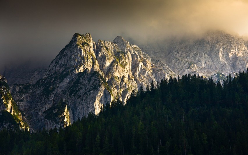 Góry mogą być takie piękne. Cudowne fotografie Jakuba Połomskiego