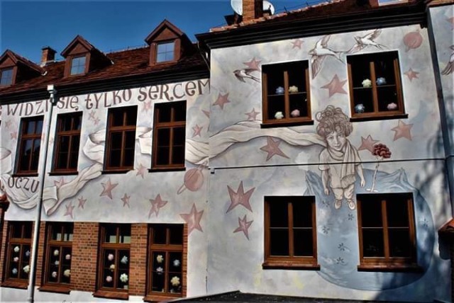 Nowy mural w szkole im. Kawalerów Orderu Uśmiechu